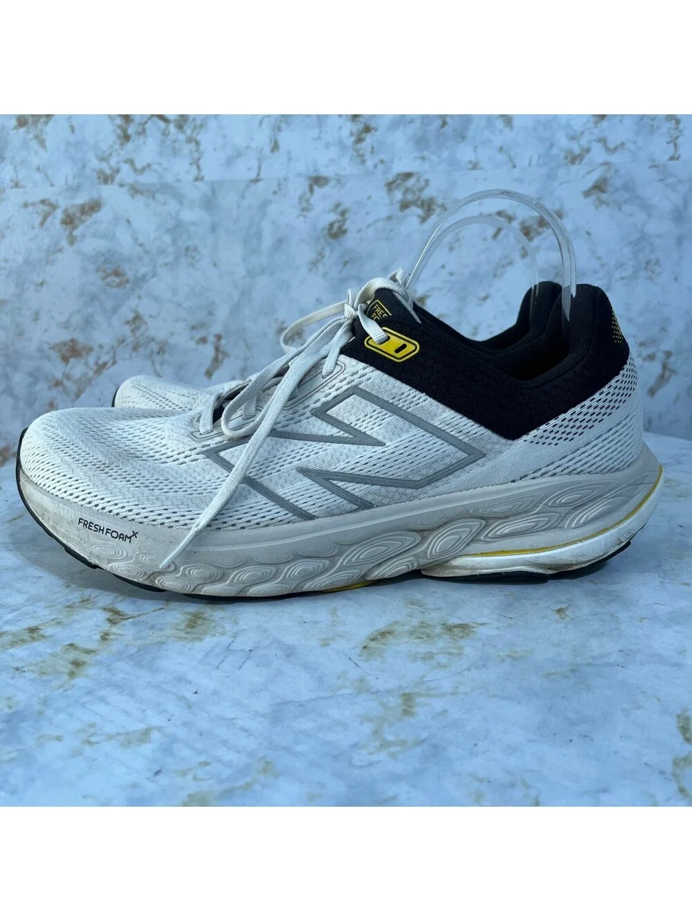 New Balance Fresh Foam X 860v14 Mens Sz 12 Running Shoes White Athletic Sneakers